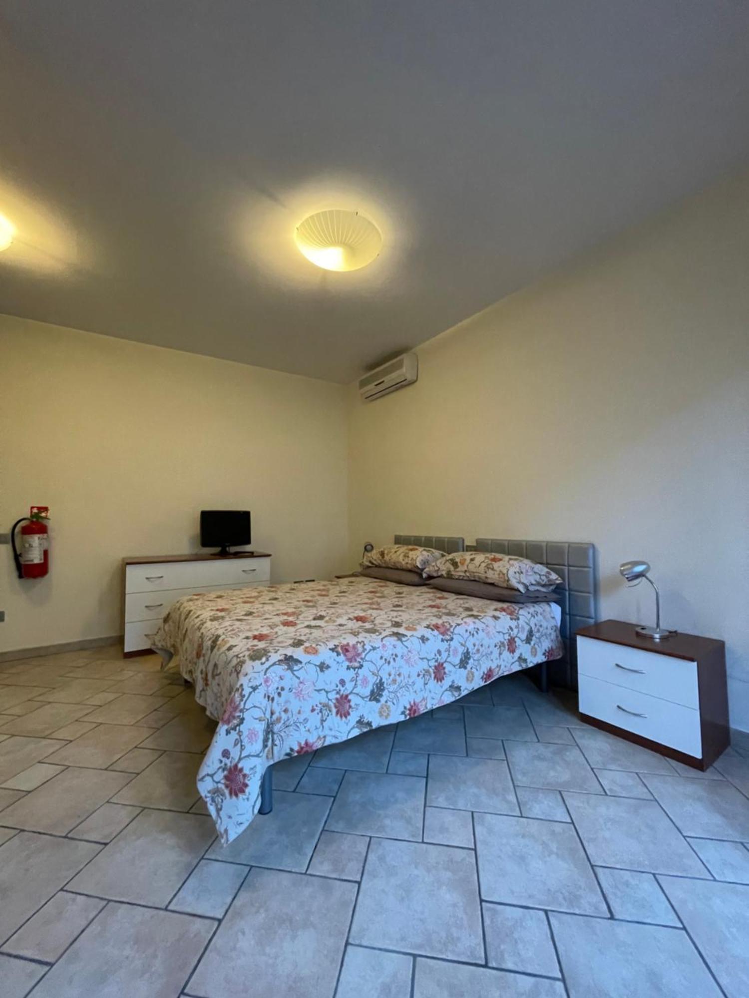 Studio Sole E Residenza Luna Ассізі Екстер'єр фото